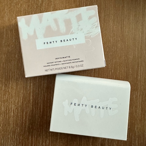 [NEW] FENTY BEAUTY Invisimatte Blotting Powder “Universal” .3oz - Picture 3 of 5